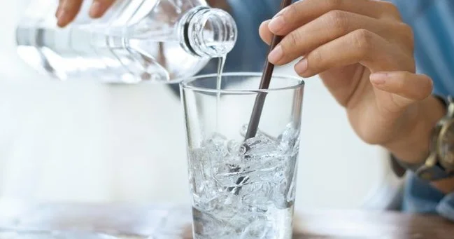 Soyuq su içmək həqiqətən arıqladır?