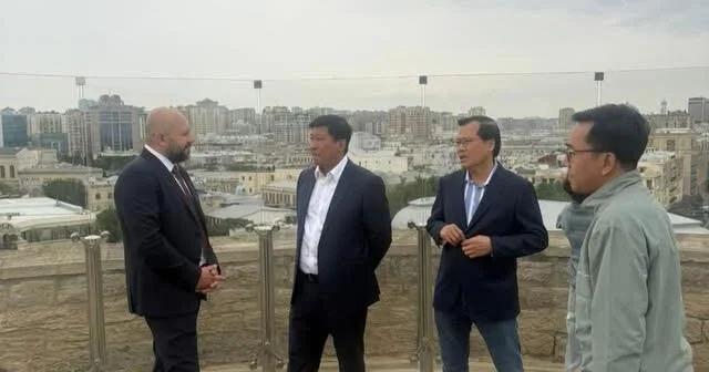 WUF13 çərçivəsində Bakıda olan dünya liderləri və yüksək səviyyəli rəsmilər İçərişəhəri ziyarət ediblər FOTO