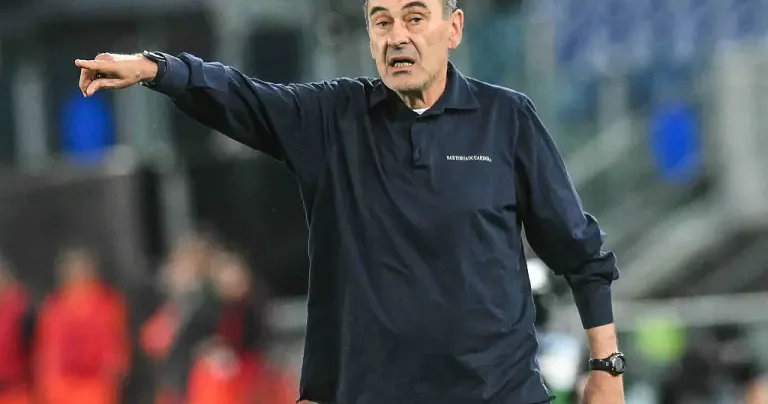 Napoli 67 yaşlı məşqçiyə illik 2,8 milyon avro maaşla təklif göndərib