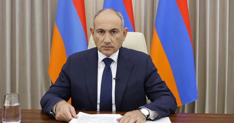 Paşinyan deputatlığa namizəd Andranik Tevanyanı dövlətə xəyanətdə ittiham edib