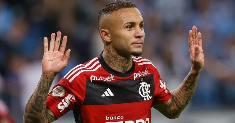 “Flamenqo”nun futbolçusu “Fənərbaxça”nın hədəfində