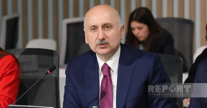 Адиль Караисмаилоглу назвал устойчивую жилую среду приоритетом Турции
