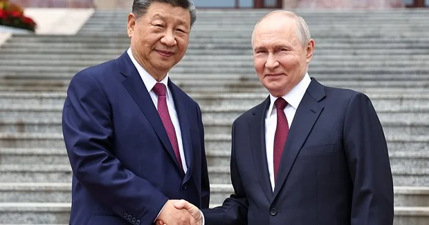 Putin və Si Cinpin danışıqlar üçün Pekində görüşüblər