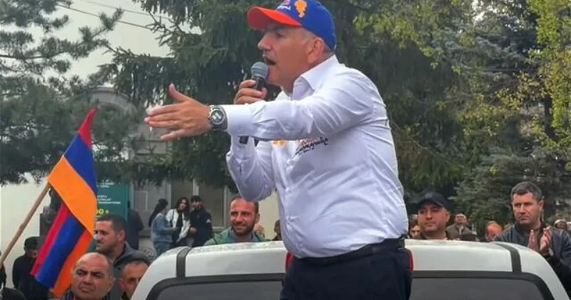 Пашинян заявил, что отберет завод Араратцемент у Царукяна