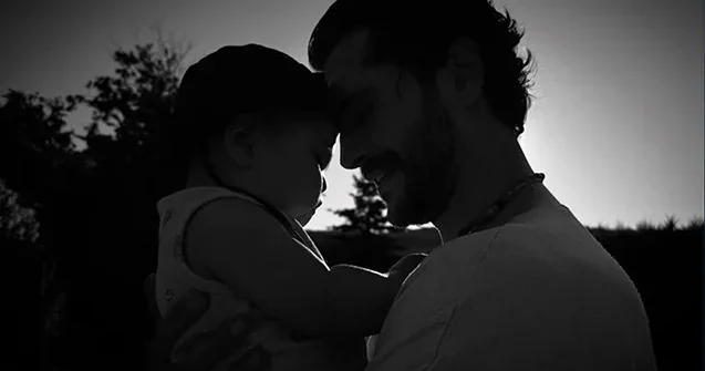 Oğlu ilə fotosunu ilk dəfə paylaşdı