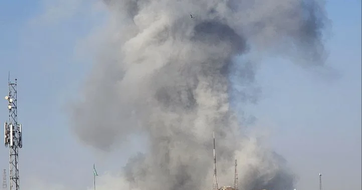 İsrail Kərbəlada SEPAH ın qərargahını VURDU FOTO KONKRET