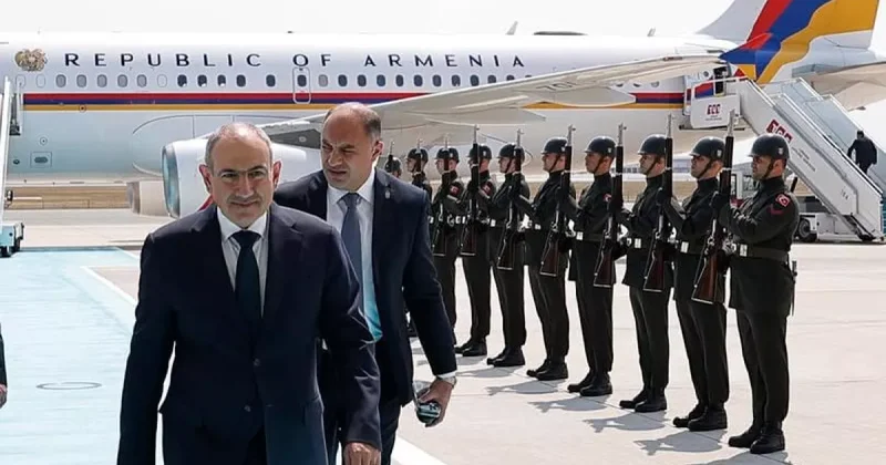 Пашинян прибыл в Турцию