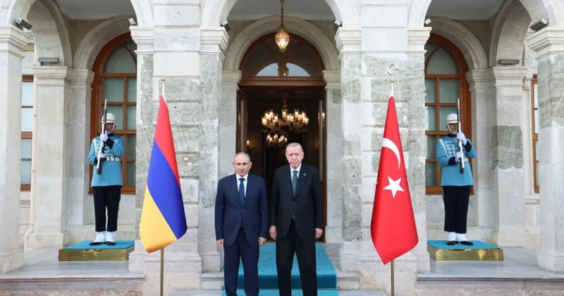 Ərdoğanla Paşinyan arasında Ermənistan Azərbaycan sülh prosesi ilə bağlı fikir mübadiləsi aparılıb