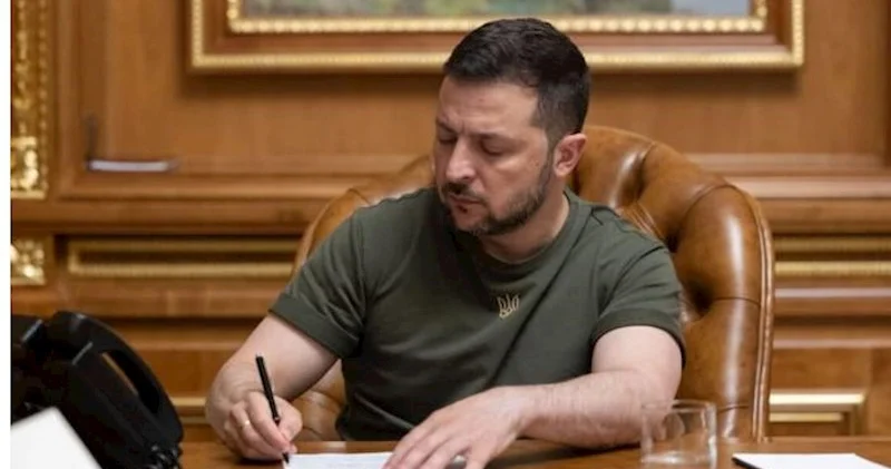 Zelenski onlara da sanksiya tətbiq etdi