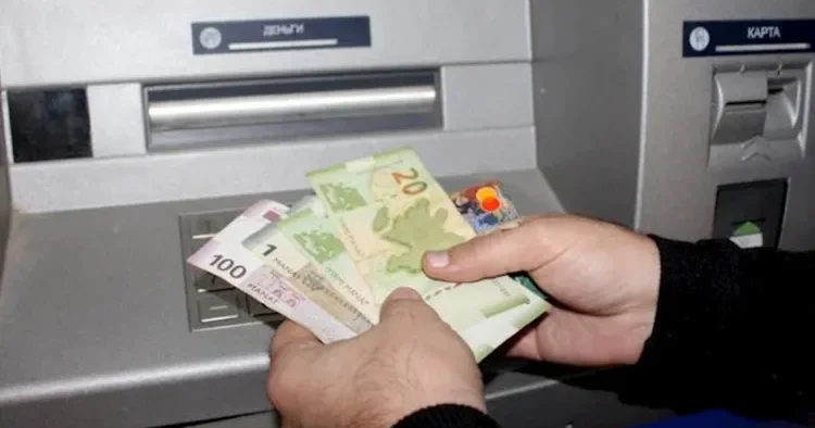 Pensiyaların ödəniləcəyi vaxt AÇIQLANDI