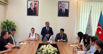 Sosial media sahəsində fəal olan partiya üzvləri və könüllülərlə görüş keçirilib