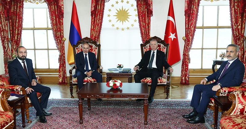 Ərdoğan Paşinyanla görüşdə bu mesajı verdi