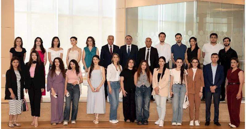 “Azərbaycan mətbuat tarixi” və “Media etikası” mövzularında keçirilən seminarlar yekunlaşıb FOTOLAR