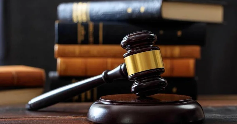Burun əməliyyatından sonra ölən Nəzrinin həkiminin məhkəmə prosesi başladı
