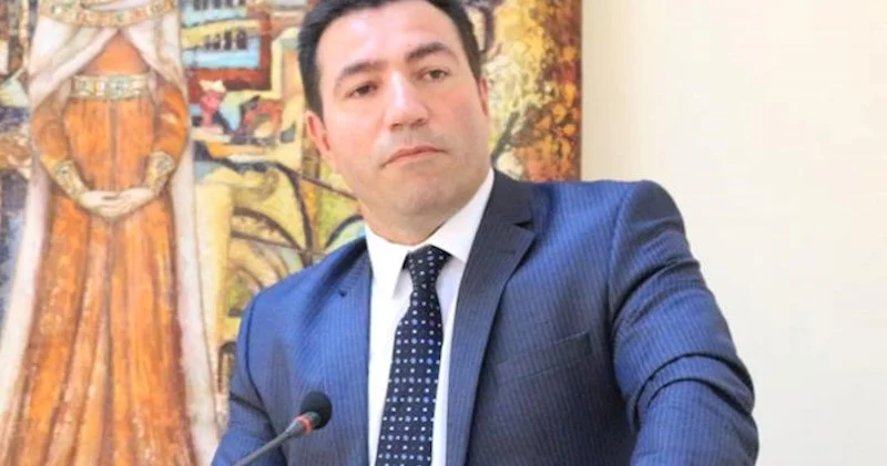 “Biz məktəbləri necə günahlandıra bilərik?”