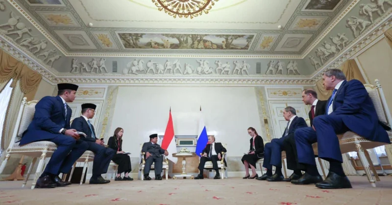 Rusiya və İndoneziya strateji tərəfdaşlıq haqqında bəyannamə imzalayıb