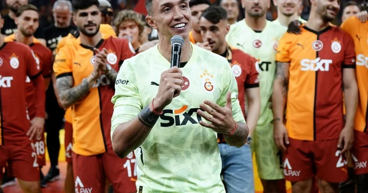 Fernando Muslera Argentina klubu ilə anlaşdı