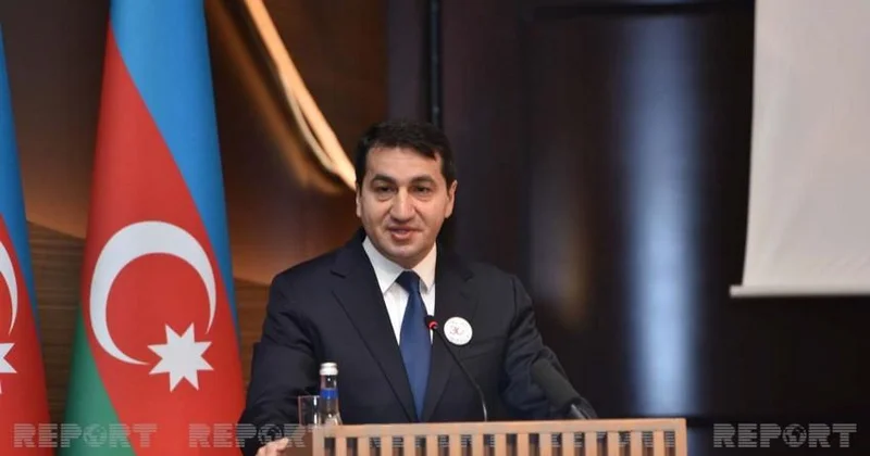 Hikmət Hacıyev diplomatların Laçın səfəri ilə bağlı paylaşım edib VİDEO