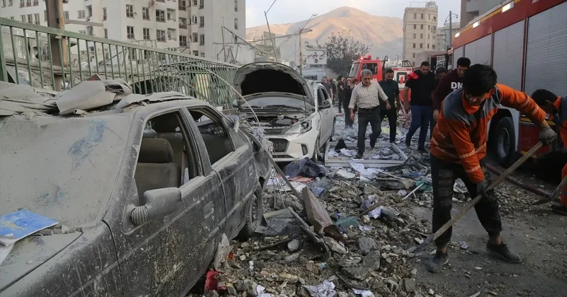 İran Səhiyyə Nazirliyi: İsrailin hücumları nəticəsində azı 2800 iranlı yaralanıb