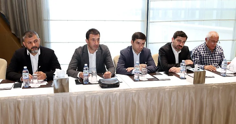 Klublar Komitəsinin iclası olacaq?