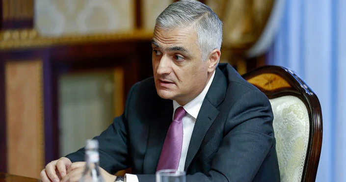 Ermənistan sülh müqaviləsi imzalamağa hazırdır Mher Qriqoryan