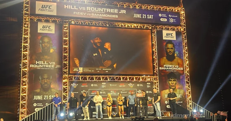 UFC döyüşçüləri üz üzə