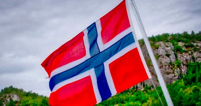 Norveç səfirinin Tel Əvivdəki iqamətgahına əl qumbarası atılıb