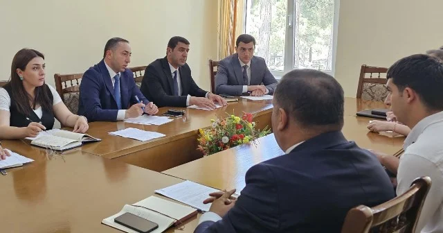 Sumqayıt Bələdiyyəsinin sədri vətəndaşlarla görüşdü FOTOLAR