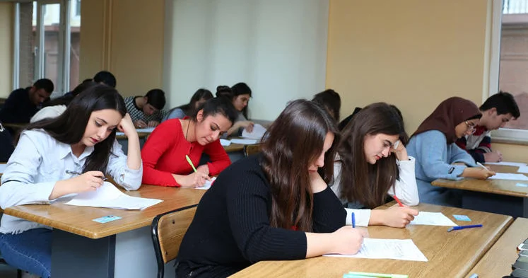 Magistratura təhsilindən imtina EDƏNLƏR