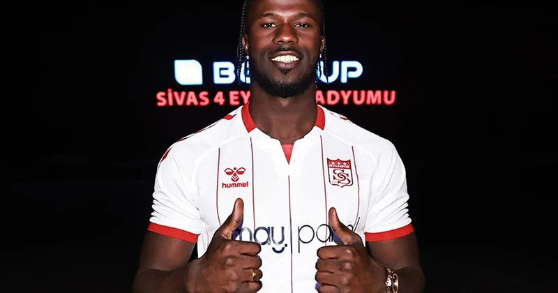 “Barselona” və “İnter”in sabiq hücumçusu Super Liqada