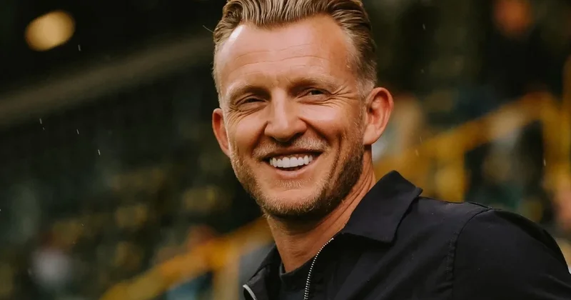 Dirk Kuyt Fənərbaxça ya qayıdır: Bu dəfə məşqçi kimi