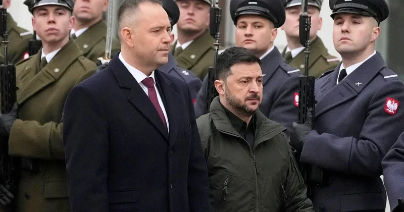 Ukraynanın Polşadakı səfiri “Şərəf” ordenindən imtina etdi