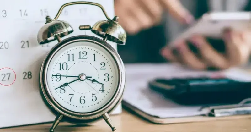 Paytaxtda fərqli iş qrafikləri tətbiq olunacaq: Tıxaclar azalacaq?
