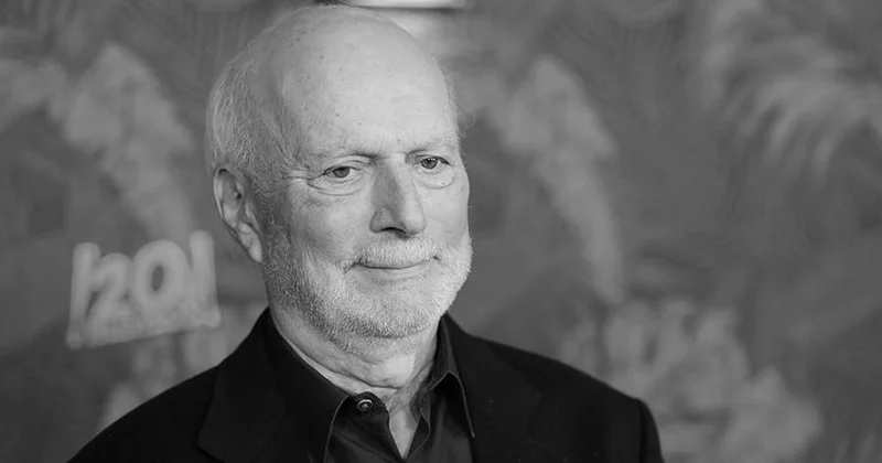 Умер режиссер сериалов Друзья и Теория большого взрыва Джеймс Берроуз