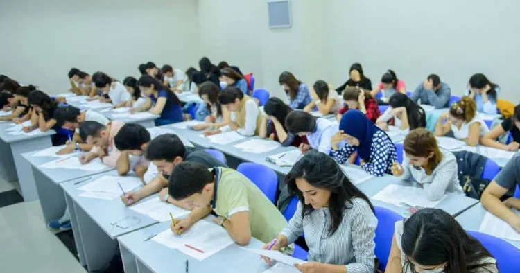 Rezidenturada məzunların 77 faizi 40 bal toplaya BİLMƏDİ