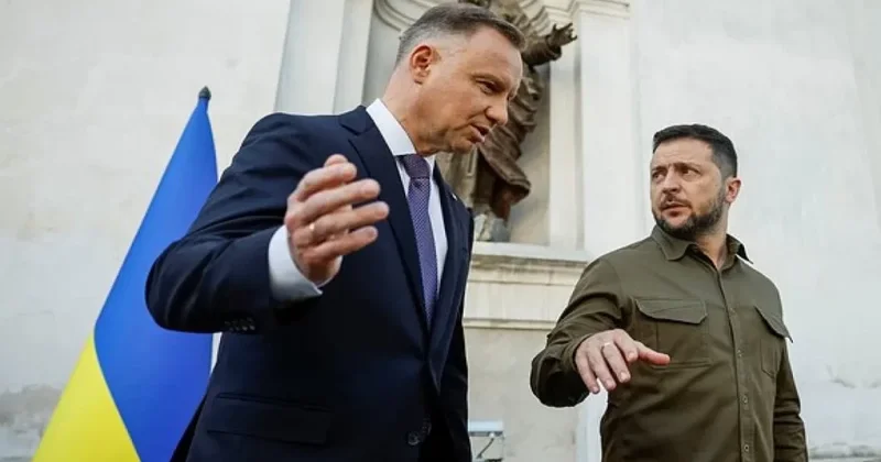 Ukrayna rəsmiləri Polşa mükafatlarından imtina etməyə başlayıblar