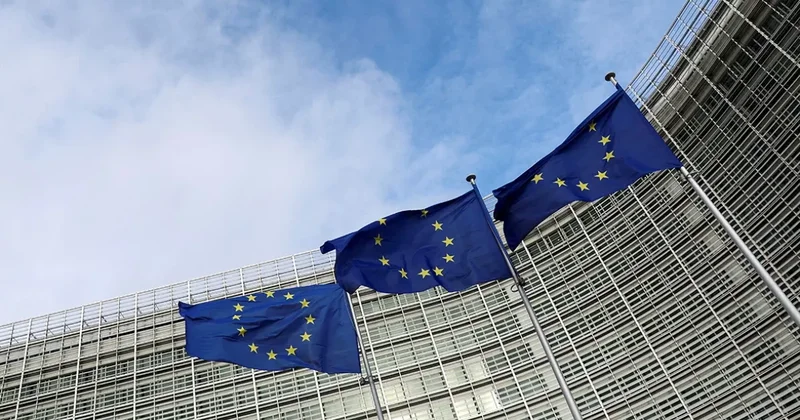Euractiv предсказал неизбежный упадок экономики ЕС и его раздробленность