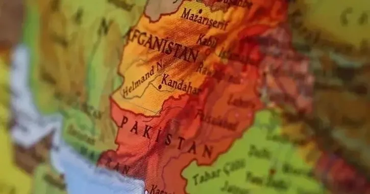 Əfqanıstan Pakistana hücum etdi