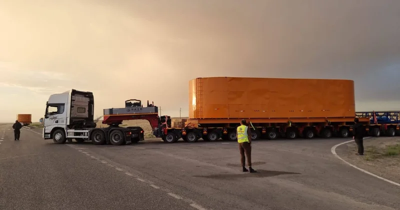 Кабель для подводной ВОЛС по дну Каспия доставлен в порт Курык