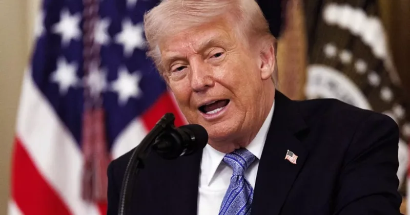 Трамп анонсировал временную отмену сборов в Ормузском проливе