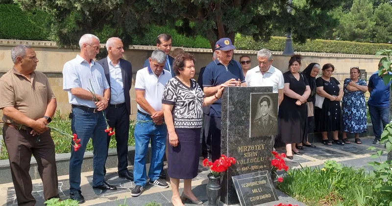 “İllər ötəcək Şirin Mirzəyevin Milli Ordu quruculuğunda danılmaz xidmətlər göstərmiş şəhid qəhrəman kimi daim xatırlanacaq...”