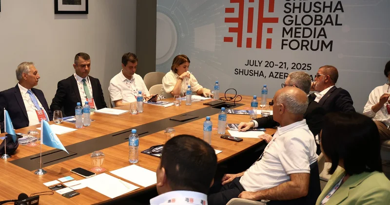 TDT nin Media Şöbəsi forumda iştirak edən mətbuat və media qurumlarının nümayəndələri ilə görüş keçirib