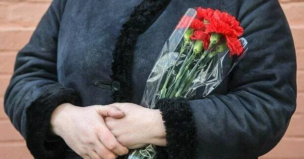 Sosial media fenomeni vəfat etdi FOTO
