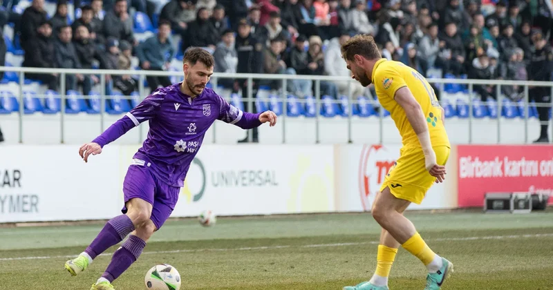 Azərbaycanlı futbolçu Türkiyə klubuna keçdi