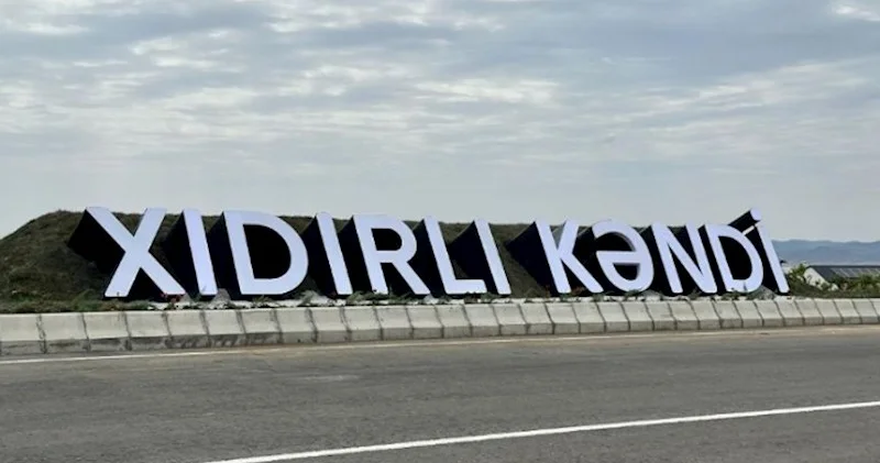 Forum iştirakçıları Xıdırlı kəndinin bərpası ilə tanış olub
