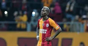 Sabiq Qalatasaray lı yenidən Türkiyədə