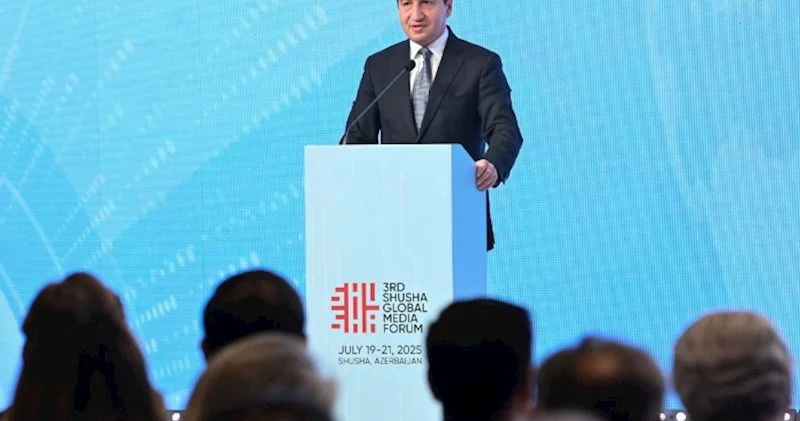 Süni intellektin inkar edilməsi külək dəyirmanları ilə mübarizəni xatırladır Hikmət Hacıyev