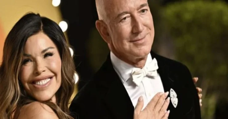 Ceff Bezos otel işçilərinə 52 min dollar “çayavoy” verdi