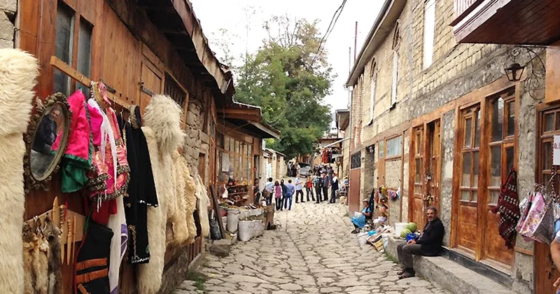 Kənd turizmi saf təbiətə, qədim tarixə, fəal istirahətə açılan qapıdır