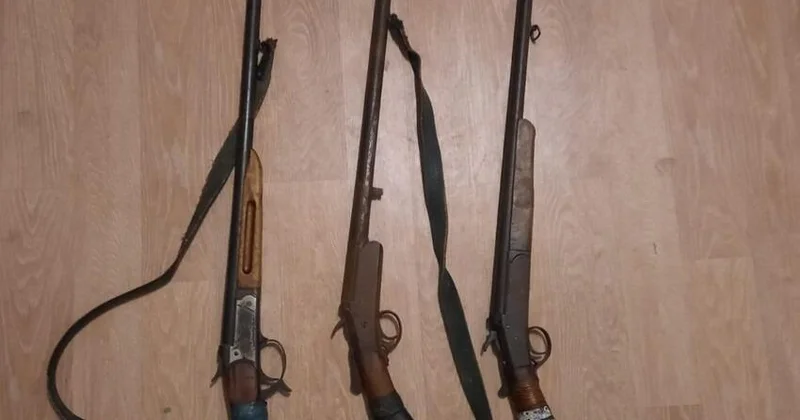 Polis 11 tüfəng və 198 patron aşkarlayıb
